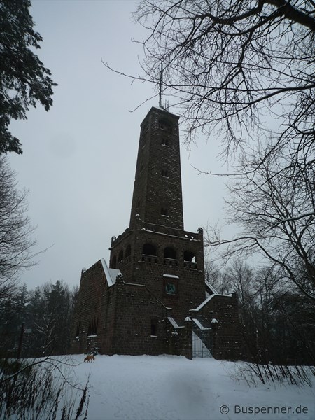 Forsthaus und Bismarckturm